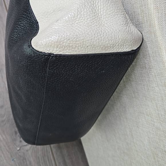 Fossil Black and White Pebble Leather Tote Shoulder Bag - Picture 8 of 14